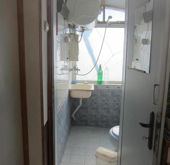 بنسيون Diana Guesthouse