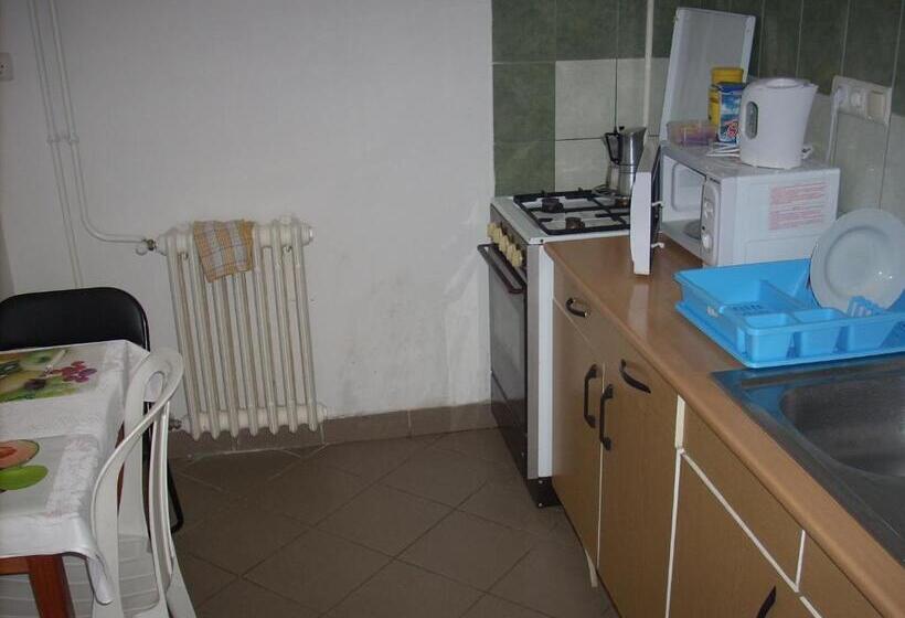 פנסיון Fanni Vendégház