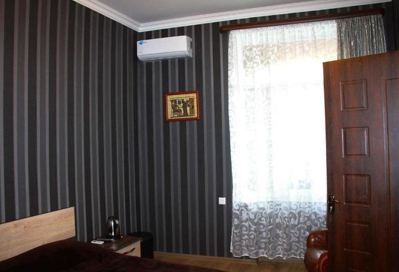 پانسیون Guest House Andria