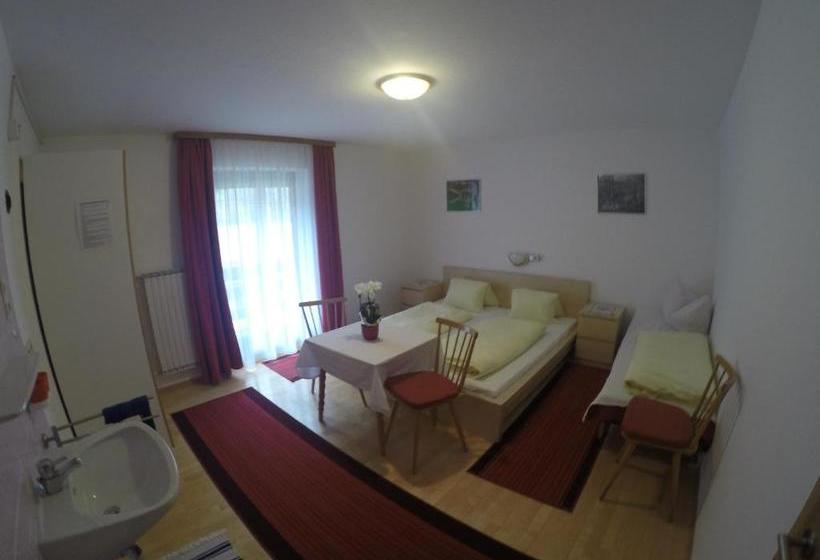 פנסיון Haus Gamsblick