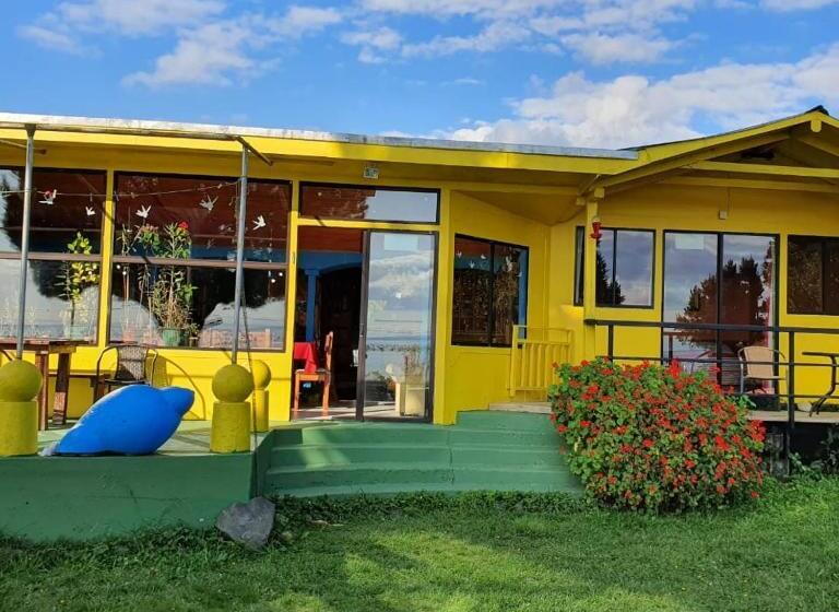 Pension Hostal Y Cabañas Mozart