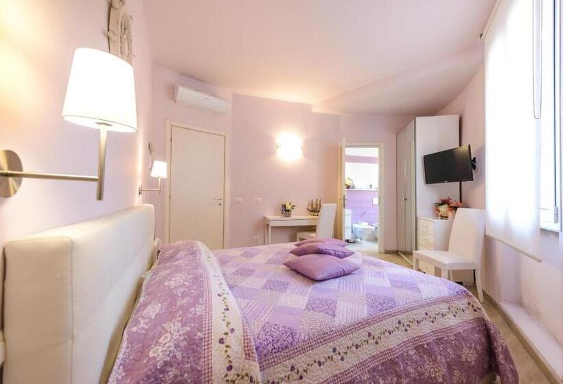 פנסיון Il Timone