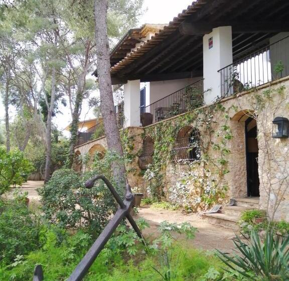 פנסיון L àncora De Barà