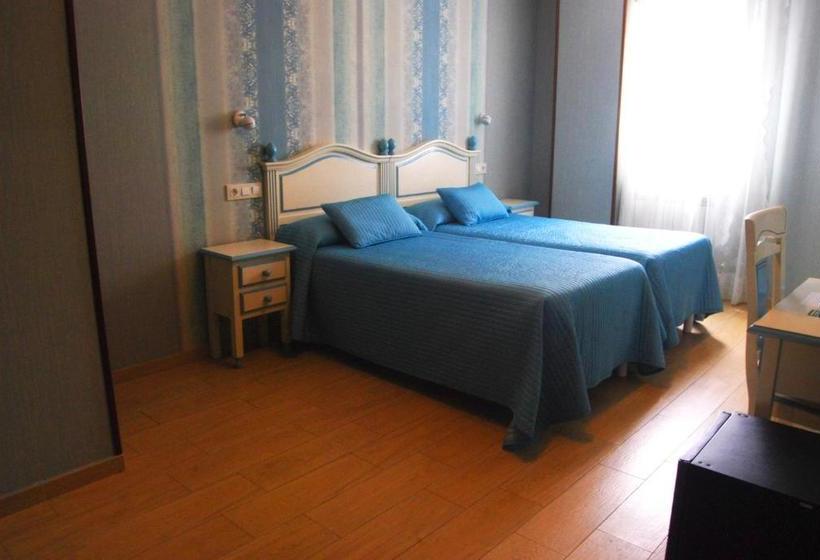 膳宿费 Playa De Candás