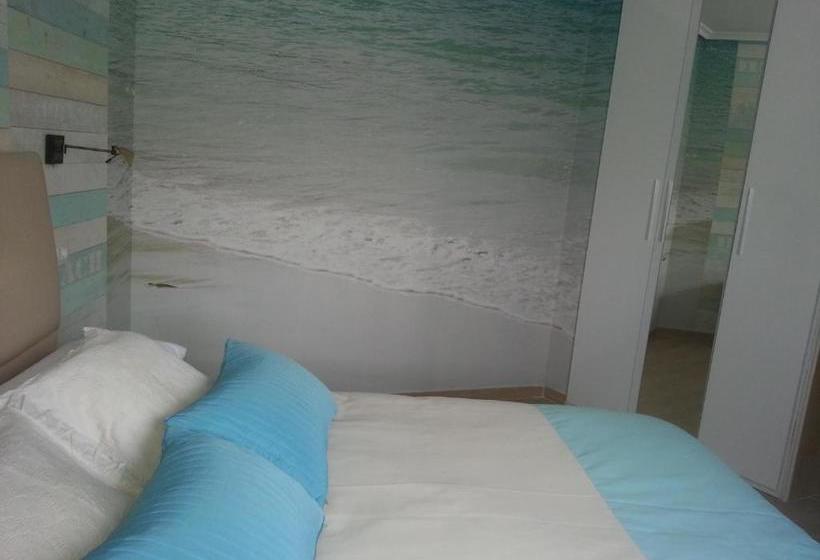 膳宿费 Playa De Candás