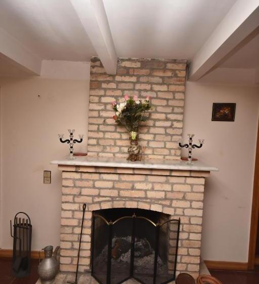 پانسیون Shorena's House