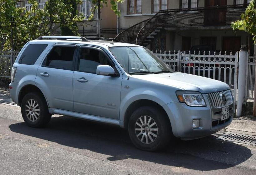 پانسیون Shorena's House