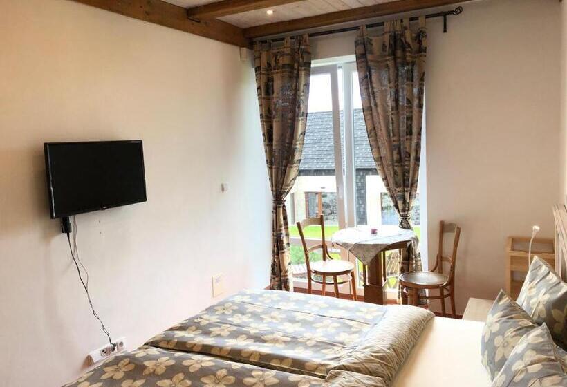 膳宿费 U Svatého Prokopa