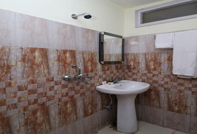 Abaan Heights By Oyo Rooms