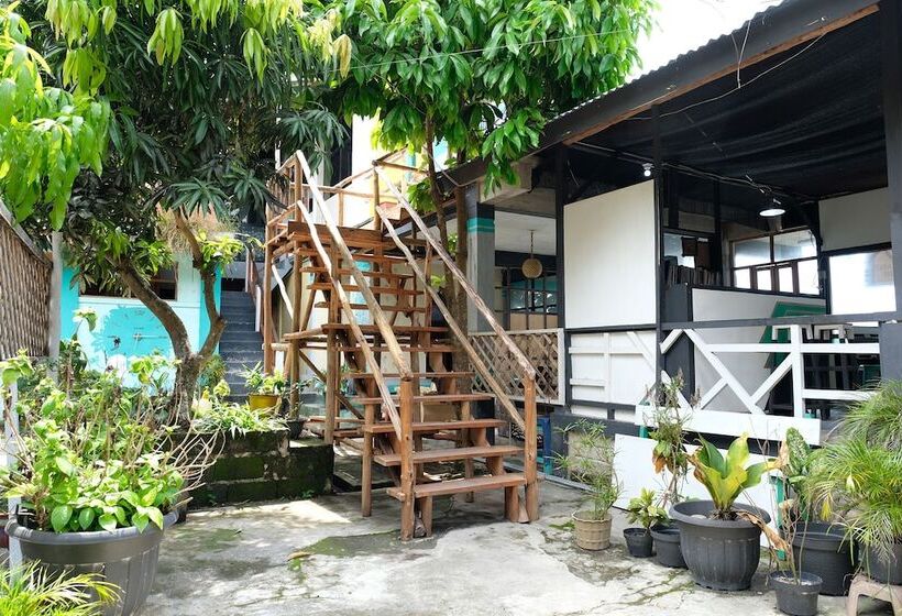 호스텔 Guest House D'makmoer By Oyo Rooms