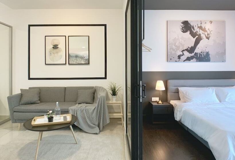 Almas Suites By Iconic Bliss