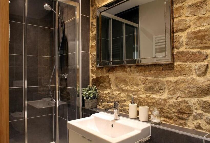 צימר Chambres Aux Sabots Rouges