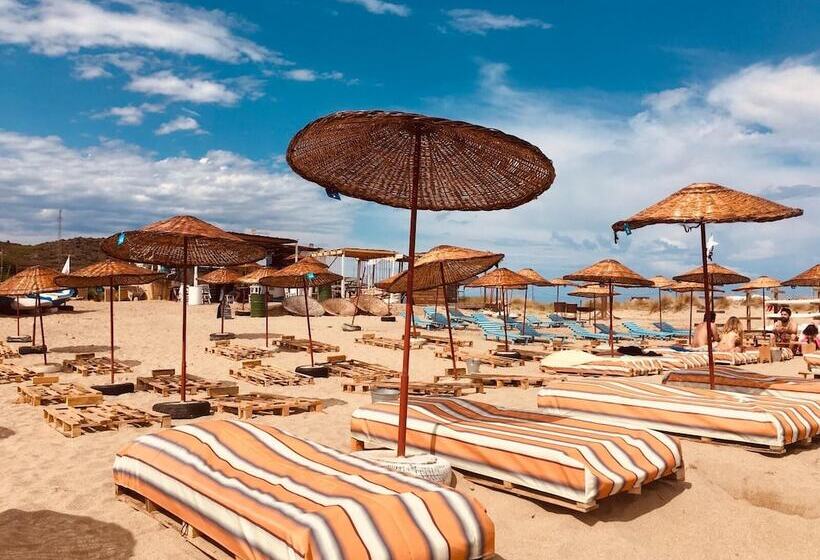 Nocleg ze śniadaniem Surf Inn Gokceada