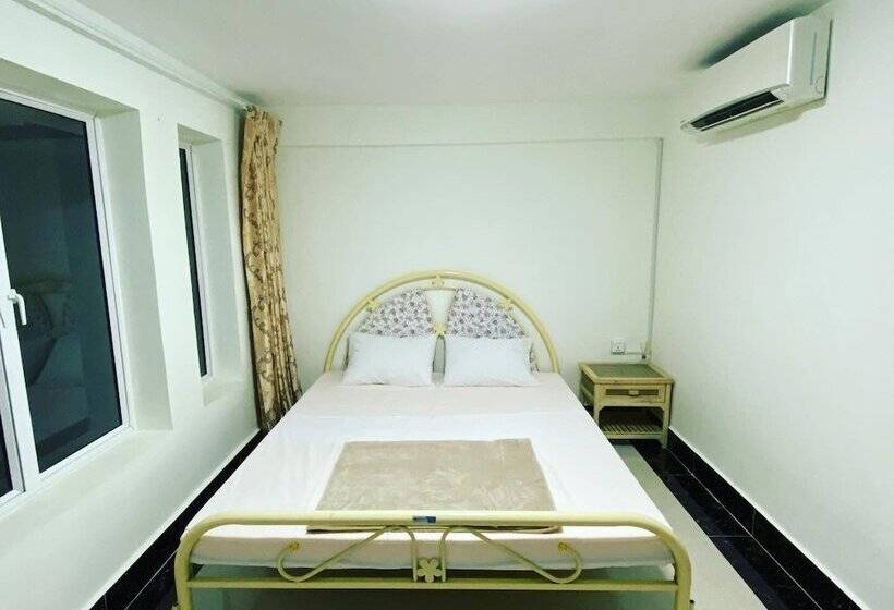 Guesthouse Sagami Cambodia   Hostel