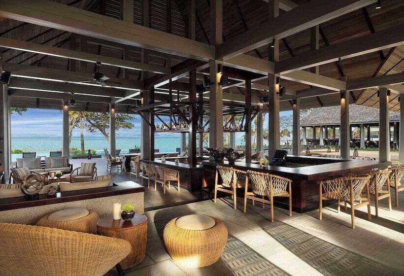 בית מלון כפרי Anantara Desaru Coast Resort & Villas