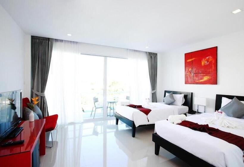 هتل One World One Home Naiharn