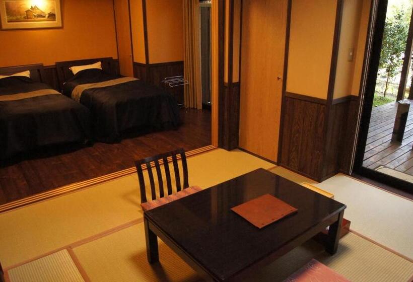 Отель Fumoto Ryokan