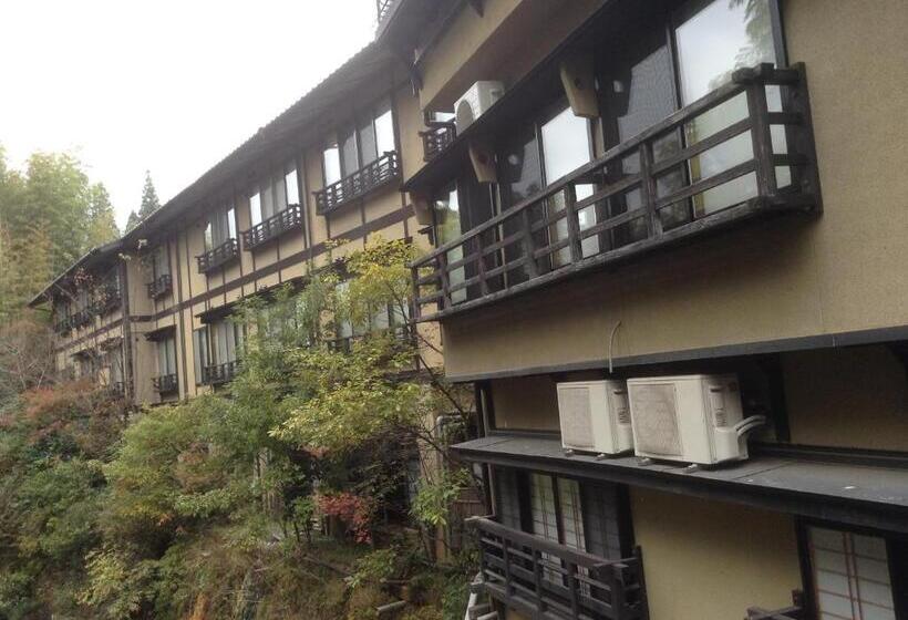 Отель Fumoto Ryokan