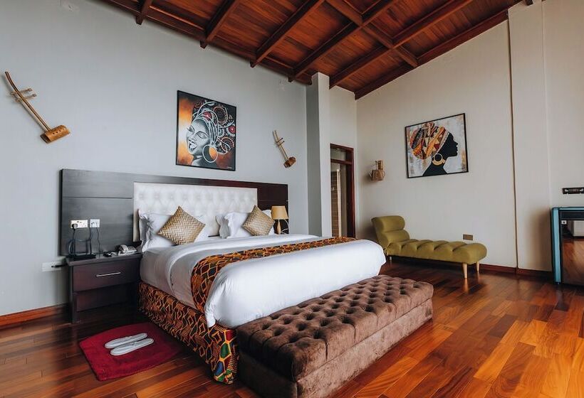 هتل Gorilla Heights Lodge