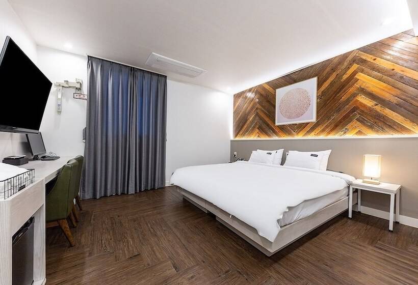 Hôtel Jinju Brown Dot Jinjuseong Branch