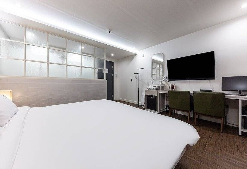 酒店 Jinju Brown Dot Jinjuseong Branch