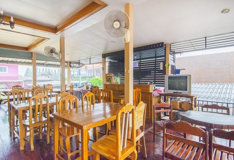 酒店 Kor Wanburi By Oyo Rooms