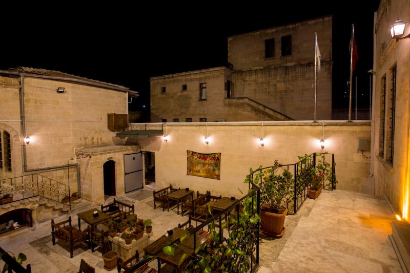 هتل La Riva Konakları