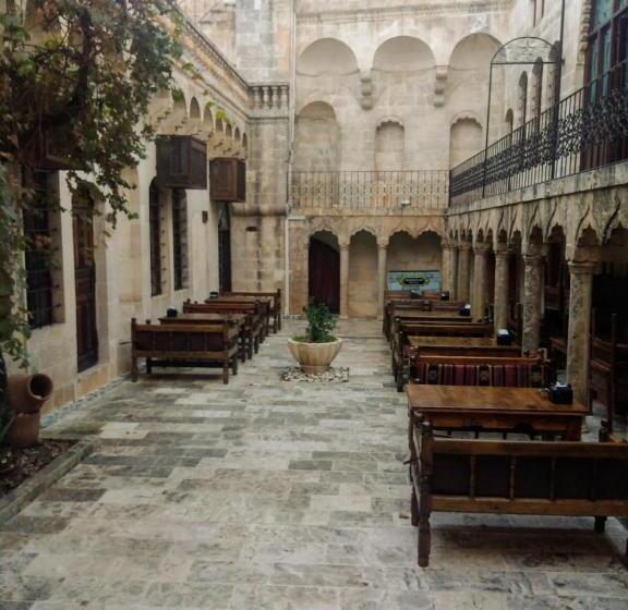 هتل La Riva Konakları