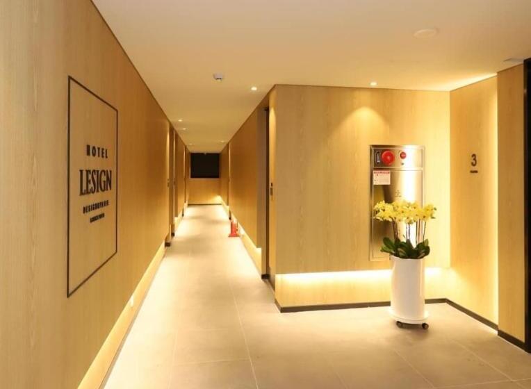 فندق Lesign