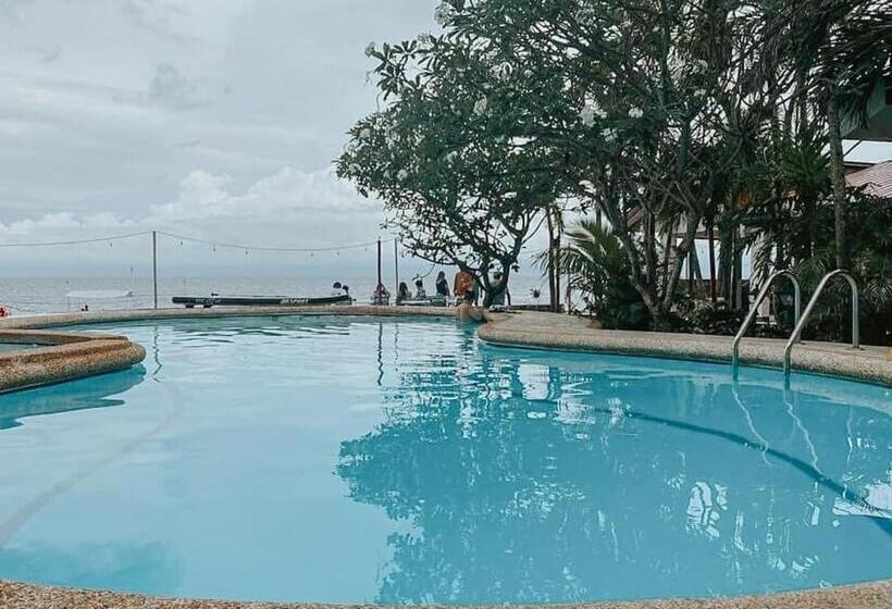 هتل Marina Village