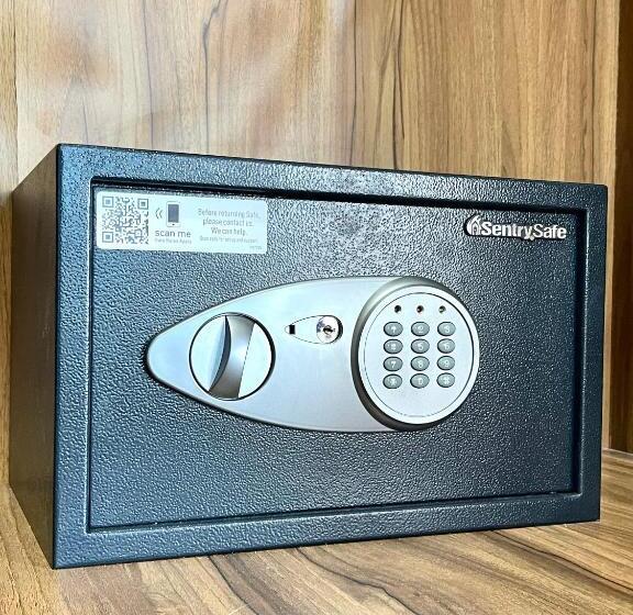 هتل Marina Village