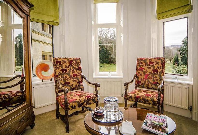 Отель Pale Hall