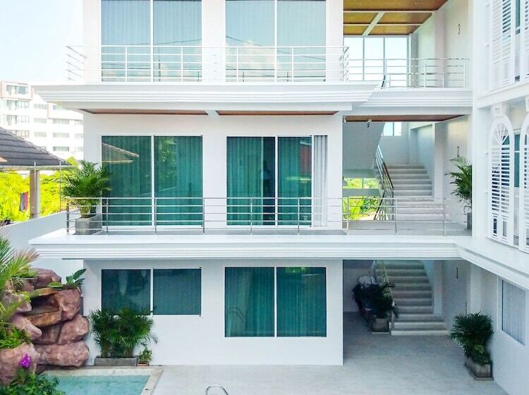 בית מלון כפרי Peranakan House