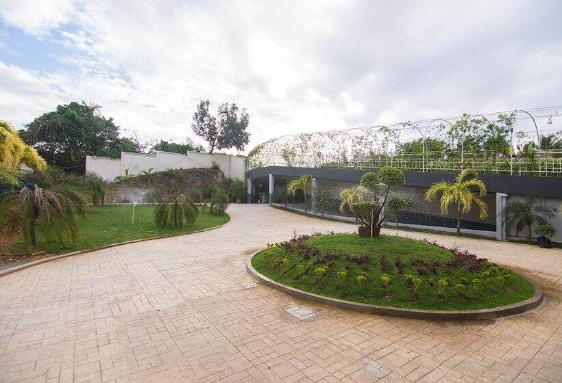 Hotelli Pinnacle Boracay