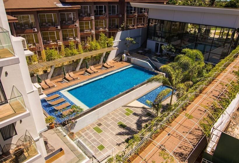 Hotel Pinnacle Boracay