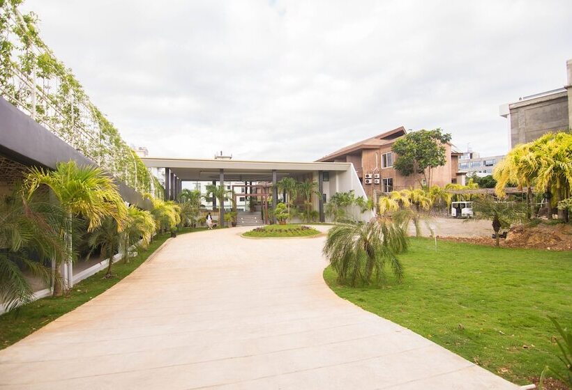 Hotel Pinnacle Boracay