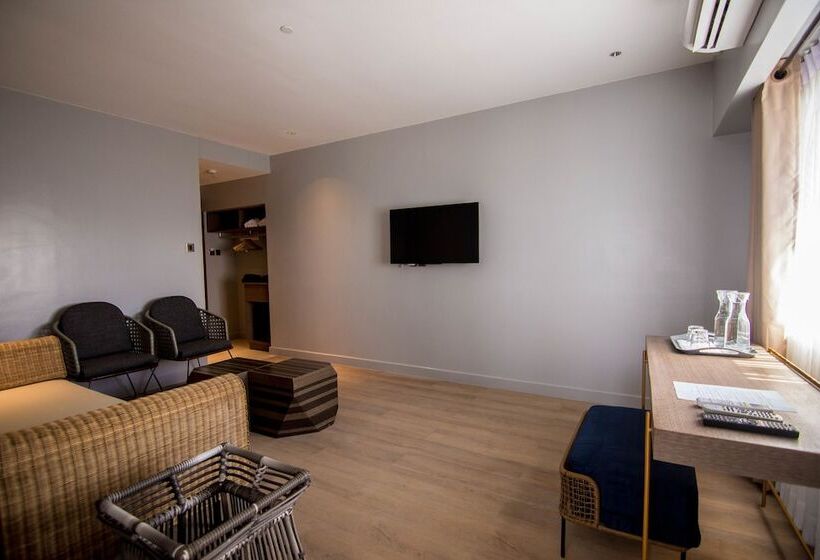 Hotel Pinnacle Boracay