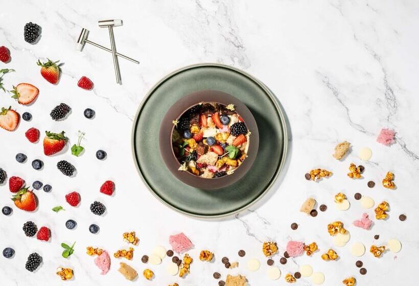 هتل Pullman Doha West Bay