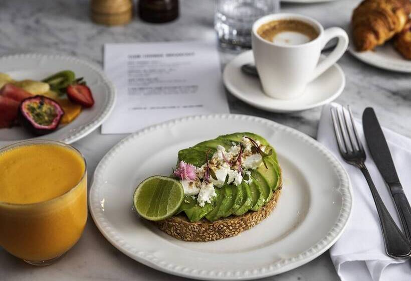 هتل Pullman Doha West Bay