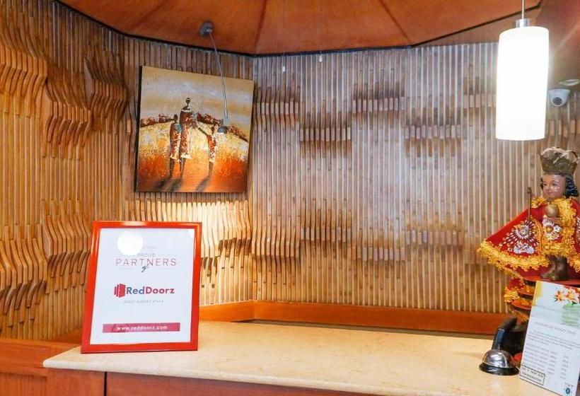 هتل Reddoorz @ Climaco Street Cebu