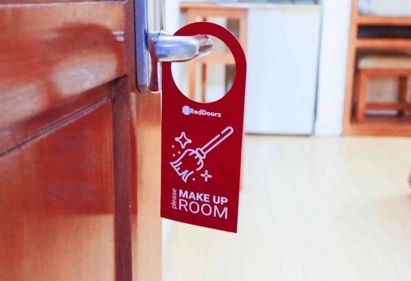 هتل Reddoorz @ Climaco Street Cebu