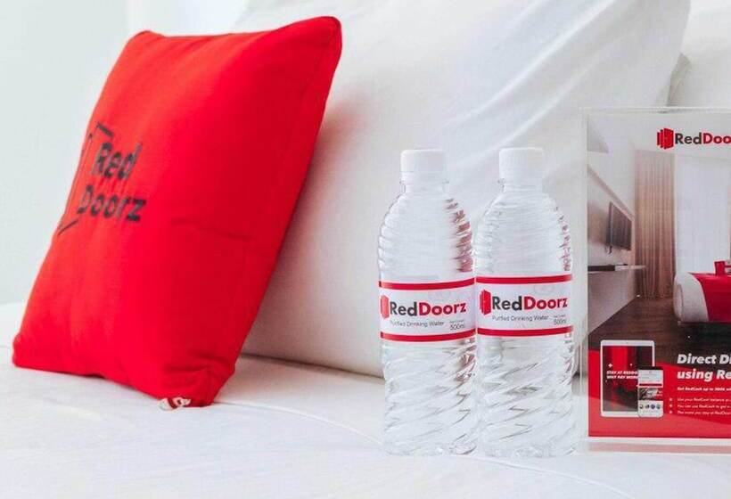 هتل Reddoorz Near Centrio Mall Cagayan De Oro City
