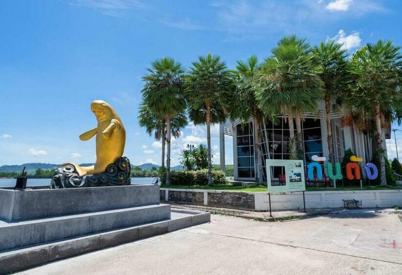 酒店 Rose In Mansion By Oyo Rooms