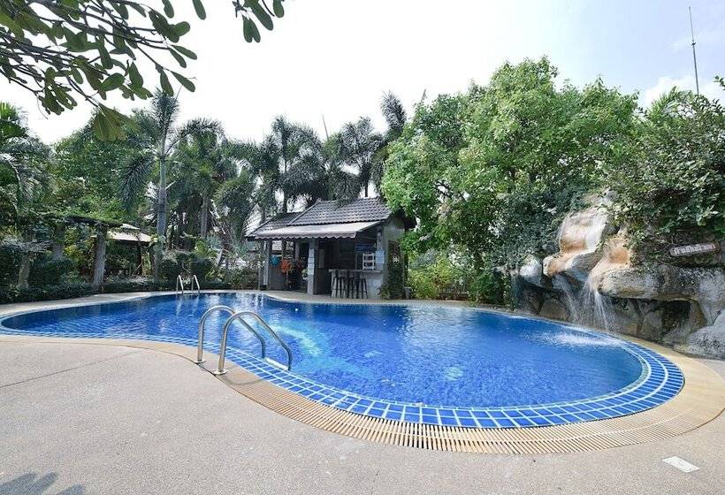 Отель Ruenkanthima Resort By Oyo Rooms