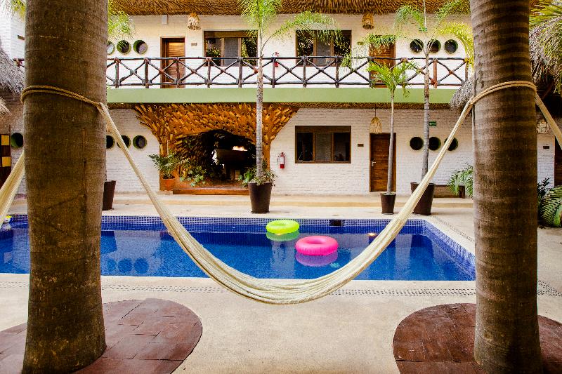 Отель Selina Sayulita