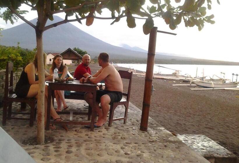 בית מלון כפרי Solaluna Beach Homestay