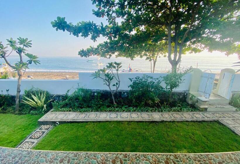 בית מלון כפרי Solaluna Beach Homestay