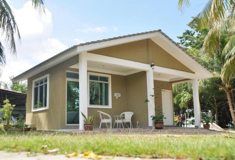 هتل Sunset Bay Cottage