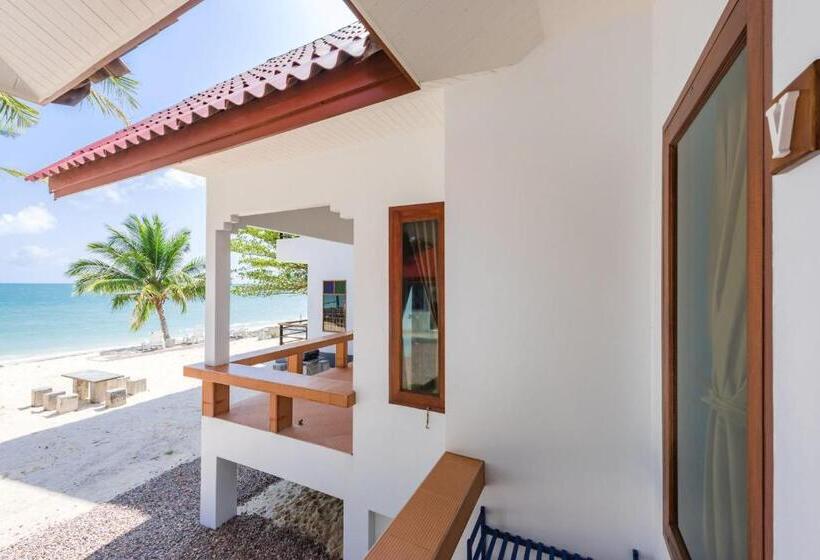 ホテル The Boutique Khanom