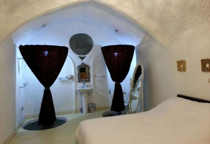 בית מלון כפרי Titus Poison Garden